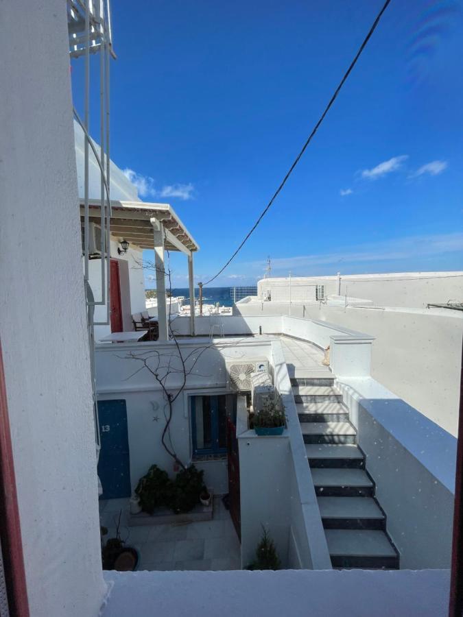 ホテル Burgos Barrio Naxos City エクステリア 写真